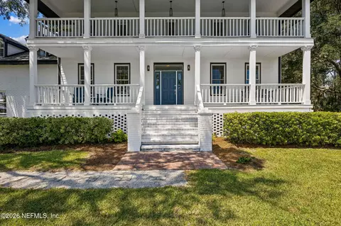 Exterior - 97028 Landing Trl, Yulee, FL 32097 photo 3 of 12
