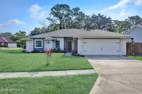 2923 Safeshelter Dr, Jacksonville, FL 32225