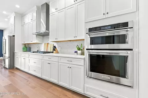 Kitchen - 220 Pine Haven Dr, Saint Johns, FL 32259 photo 3 of 5