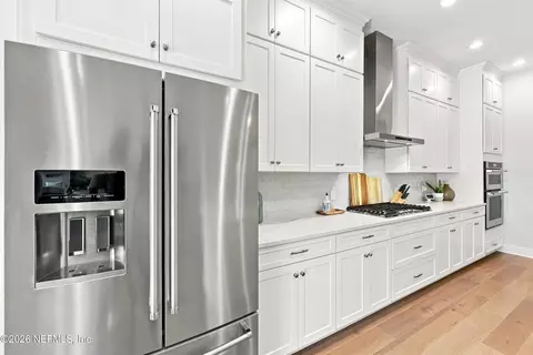 Kitchen - 220 Pine Haven Dr, Saint Johns, FL 32259 photo 2 of 5