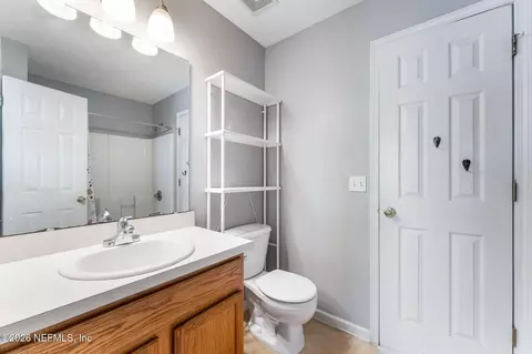 Bath - 671 Scrub Jay Dr, Saint Augustine, FL 32092 photo 2 of 3