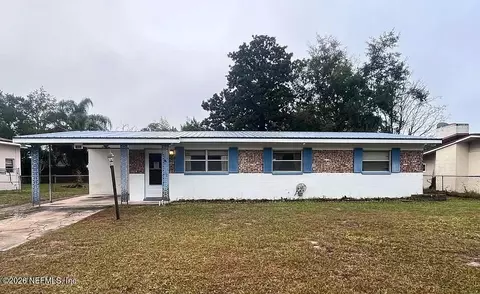7856 Jaguar Dr, Jacksonville, FL 32244