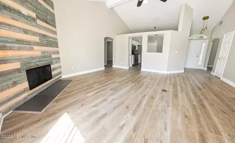 Living - 405 Mackenzie Cir, Saint Augustine, FL 32092 photo 5 of 5