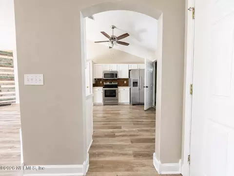 Entry Way - 405 Mackenzie Cir, Saint Augustine, FL 32092 photo 2 of 2
