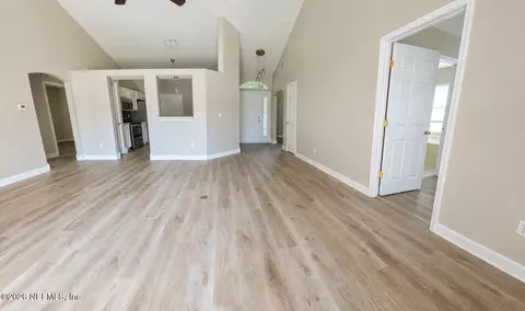 Living - 405 Mackenzie Cir, Saint Augustine, FL 32092 photo 3 of 5