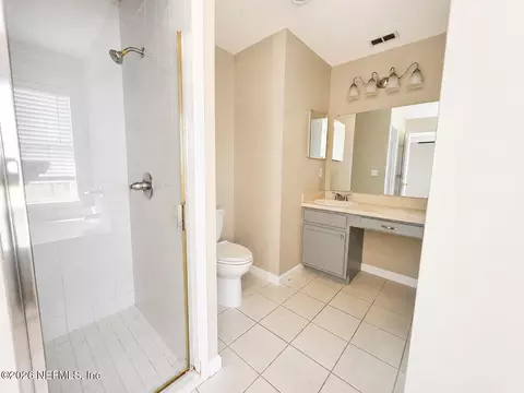 Bath - 405 Mackenzie Cir, Saint Augustine, FL 32092 photo 2 of 3