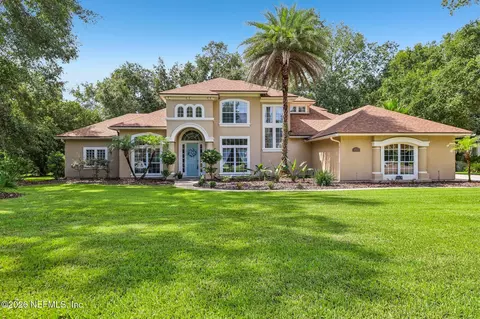 Exterior - 2708 Shade Tree Dr, Fleming Island, FL 32003 photo 13 of 15