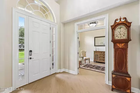 Entry Way - 2708 Shade Tree Dr, Fleming Island, FL 32003 photo 4 of 6