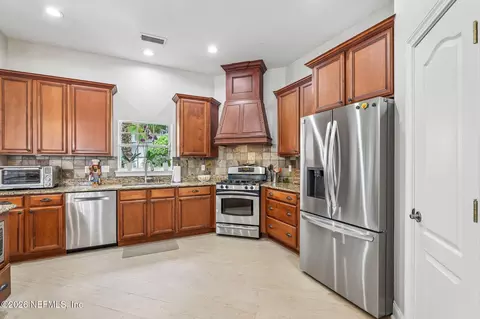 Kitchen - 2708 Shade Tree Dr, Fleming Island, FL 32003 photo 2 of 5
