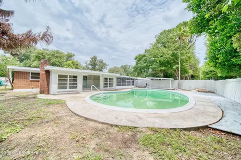 Exterior - 2517 Palm Ave, Mims, FL 32754 photo 5 of 6