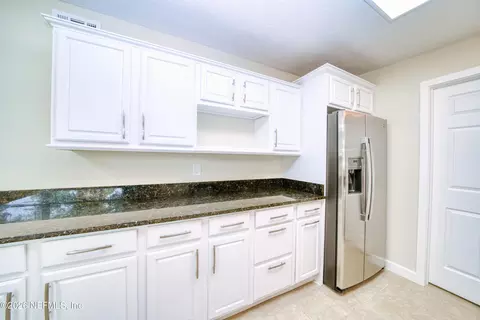 Kitchen - 2517 Palm Ave, Mims, FL 32754 photo 3 of 3