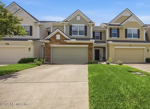 6476 Smooth Thorn Ct, Jacksonville, FL 32258