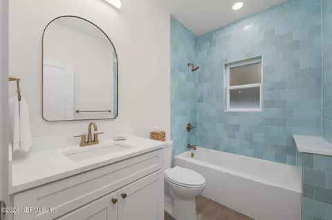Bath - 941 Bruen St, Saint Augustine, FL 32084 photo 4 of 4