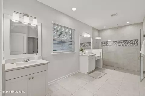 Bath - 27 Timber Stand Rd, Saint Johns, FL 32259 photo 1 of 5