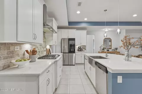 Kitchen - 27 Timber Stand Rd, Saint Johns, FL 32259 photo 2 of 8