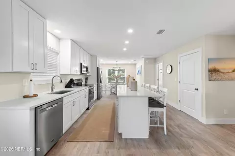 Entry Way - 6548 Putnam St, Saint Augustine, FL 32080 photo 2 of 6