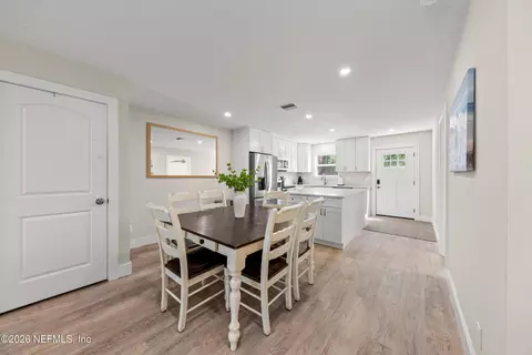 Dining - 6548 Putnam St, Saint Augustine, FL 32080 photo 2 of 3