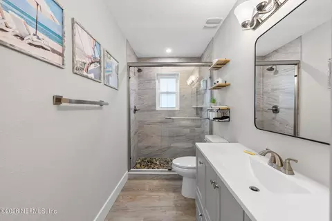 Bath - 6548 Putnam St, Saint Augustine, FL 32080 photo 3 of 5