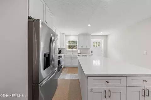 Kitchen - 6548 Putnam St, Saint Augustine, FL 32080 photo 6 of 10