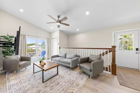 Living - 6548 Putnam St, Saint Augustine, FL 32080 photo 1 of 1