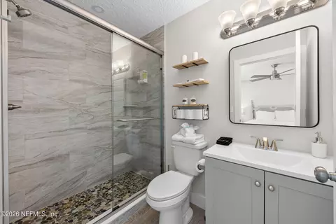 Bath - 6548 Putnam St, Saint Augustine, FL 32080 photo 4 of 5