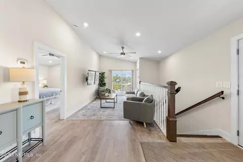 Entry Way - 6548 Putnam St, Saint Augustine, FL 32080 photo 3 of 6