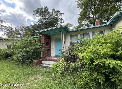 1735 Clemson Rd, Jacksonville, FL 32217