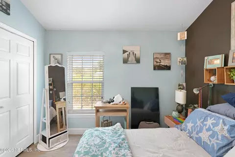 Bedroom - 157 Cacique Dr, Saint Augustine, FL 32086 photo 7 of 7