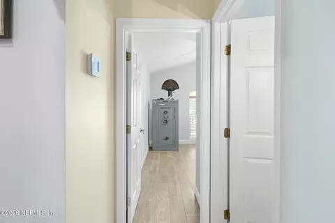 Entry Way - 157 Cacique Dr, Saint Augustine, FL 32086 photo 2 of 3