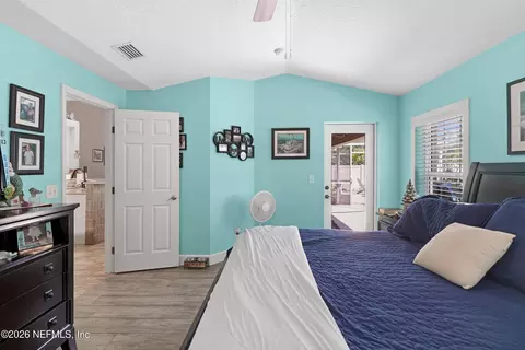 Bedroom - 157 Cacique Dr, Saint Augustine, FL 32086 photo 3 of 7