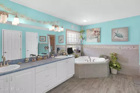 Bath - 157 Cacique Dr, Saint Augustine, FL 32086 photo 1 of 5