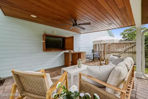 Exterior - 1122 Linkside Ct E, Atlantic Beach, FL 32233 photo 1 of 10