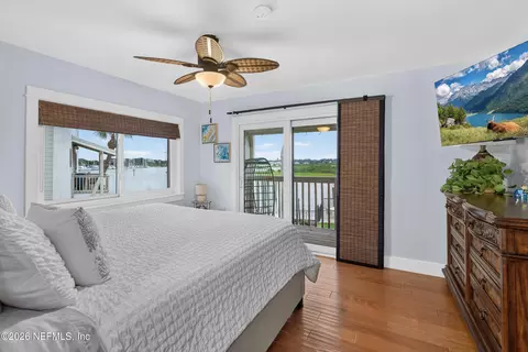 Bedroom - 915 S Ponce De Leon Blvd, Saint Augustine, FL 32084 photo 1 of 4