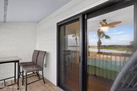 Exterior - 915 S Ponce De Leon Blvd, Saint Augustine, FL 32084 photo 3 of 4