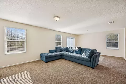 Living - 65304 Clearwater Ct, Yulee, FL 32097 photo 5 of 5