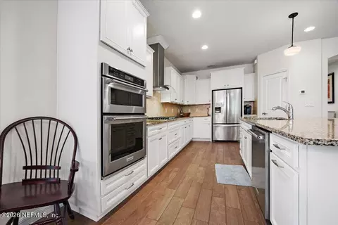 Kitchen - 109 Broomsedge Cir, Saint Augustine, FL 32095 photo 2 of 2