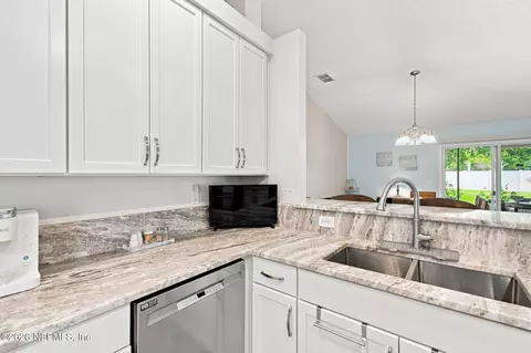 Kitchen - 248 Pine Arbor Cir, Saint Augustine, FL 32084 photo 4 of 8