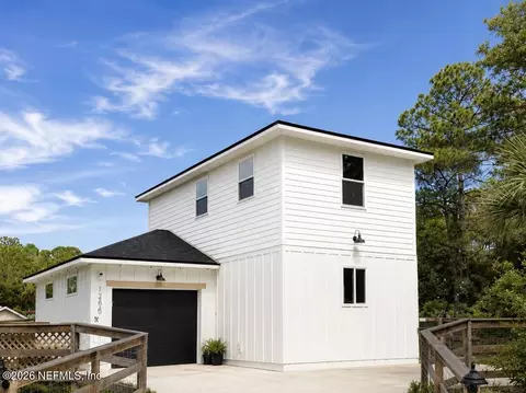 Exterior - 1200 N Clay St, Saint Augustine, FL 32084 photo 4 of 7