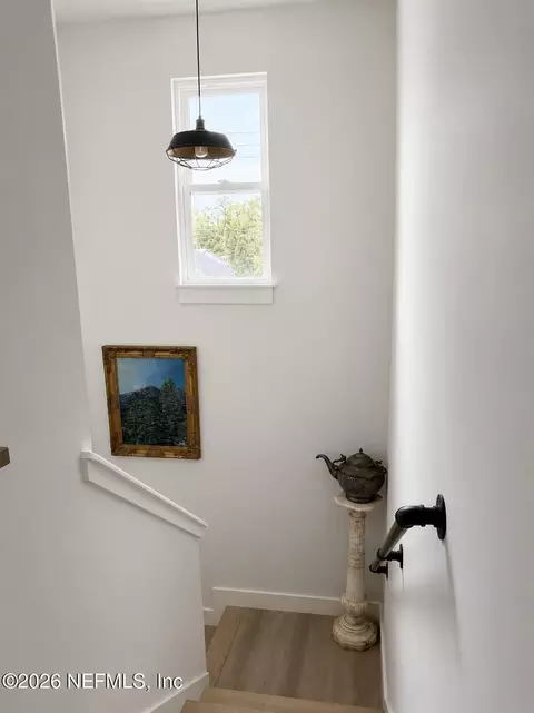 Entry Way - 1200 N Clay St, Saint Augustine, FL 32084 photo 4 of 5
