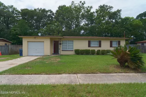 3024 Dalehurst Dr W, Jacksonville, FL 32277