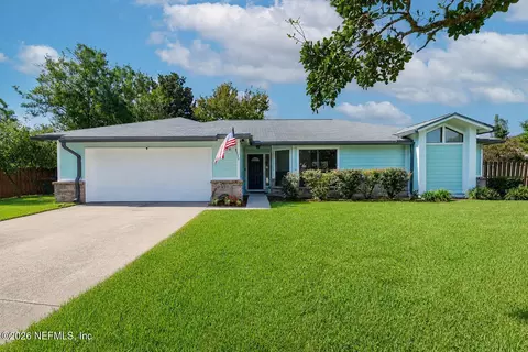 14228 Falcon Crest Dr, Jacksonville, FL 32224