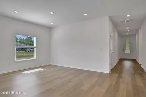 Living - 144 Cedar Knoll Cir, Saint Augustine, FL 32092 photo 1 of 7