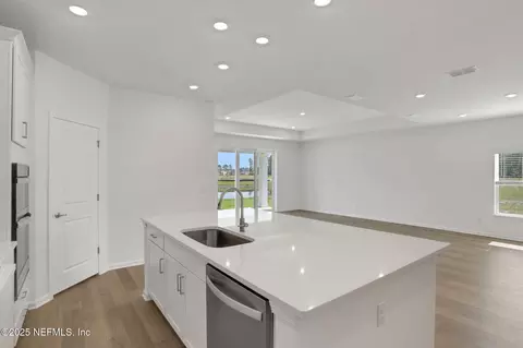 Kitchen - 144 Cedar Knoll Cir, Saint Augustine, FL 32092 photo 2 of 3