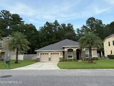 796 Reflection Cove Rd E, Jacksonville, FL 32218
