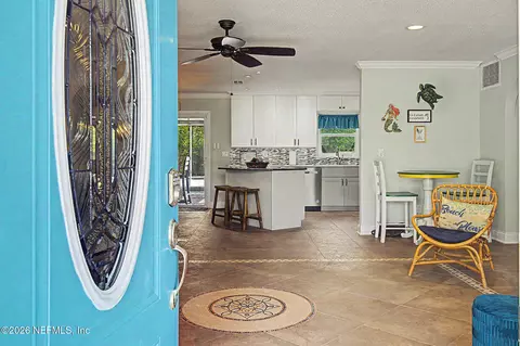 Entry Way - 404 Seventeenth St, Saint Augustine, FL 32084 photo 1 of 1