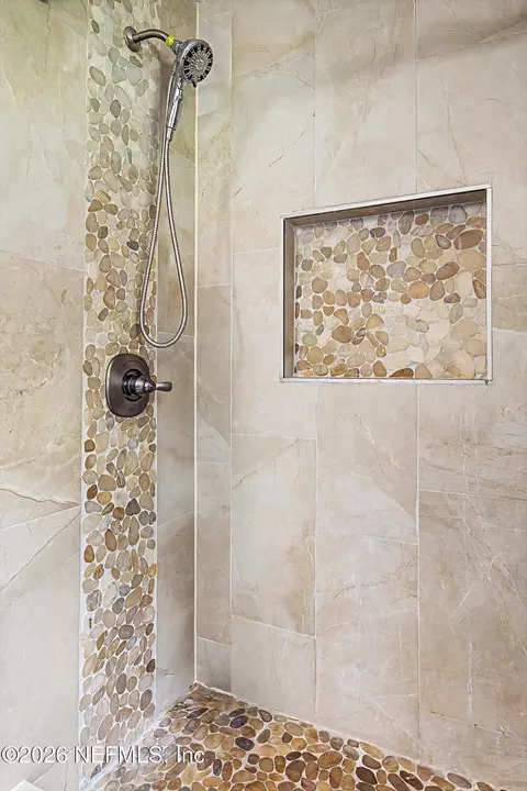 Bath - 404 Seventeenth St, Saint Augustine, FL 32084 photo 3 of 5