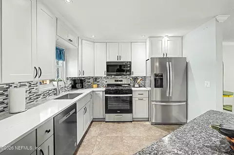Kitchen - 404 Seventeenth St, Saint Augustine, FL 32084 photo 2 of 3