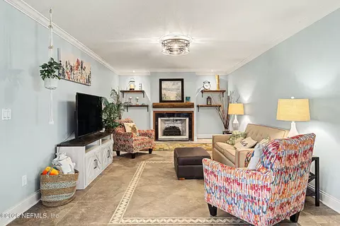 Living - 404 Seventeenth St, Saint Augustine, FL 32084 photo 3 of 3