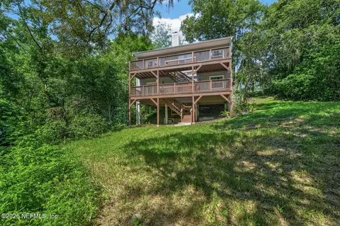 Exterior - 3767 Hermitage Rd E, Jacksonville, FL 32277 photo 11 of 11