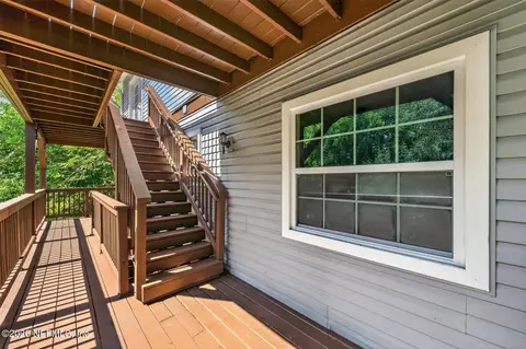 Exterior - 3767 Hermitage Rd E, Jacksonville, FL 32277 photo 7 of 11